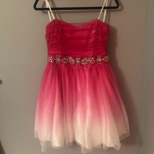 PINK & WHITE OMBRÉ DRESS (JUNIORS)
